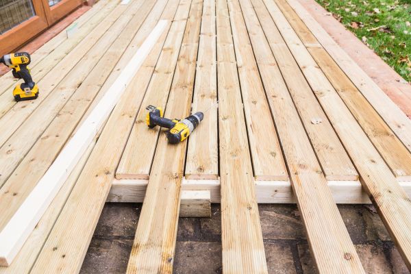 Cost of Damaged Deck Boards Repair in Nampa